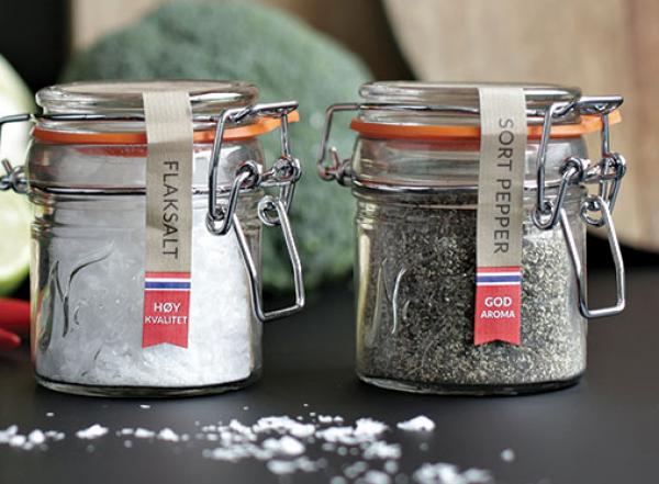 Få Norgesglass med salt og pepper fra Porsgrund