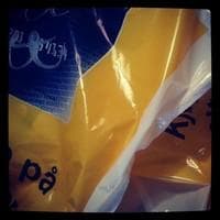 Be om plastpose etter at du har betalt