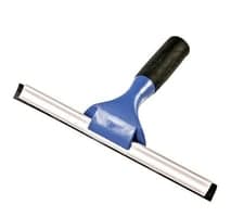 Bruk vindusnal for å få bort katte- eller hundehår fra teppet