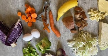 Kaster kilovis med frukt og grønt: Når kan du redde og når må du kaste?