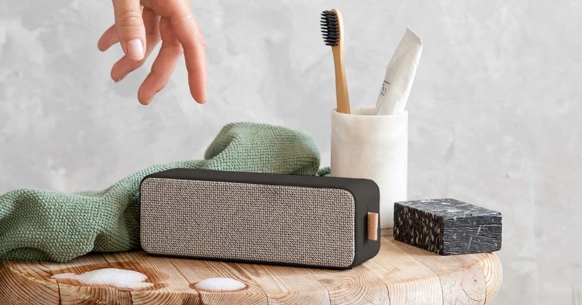 Få trådløs Kreafunk aBOOM høyttaler og tre krimbøker