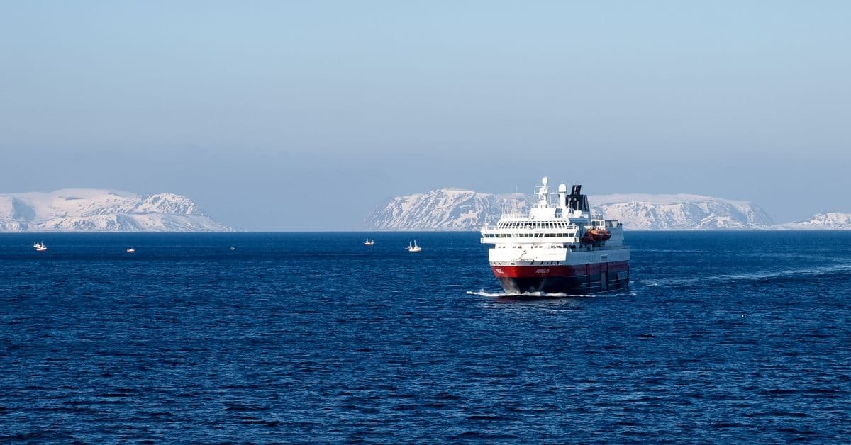 Vinn gavekort verdt 10 000 kroner hos Hurtigruten