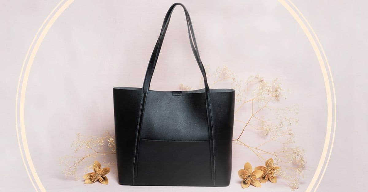 Få sort shopperveske og tre valgfrie bøker - totalverdi opptil 1846 kroner