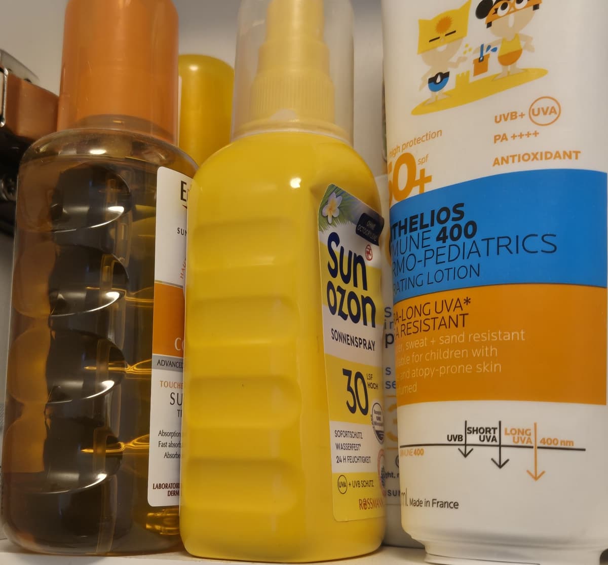 Bruker du solkremen fra i fjor?