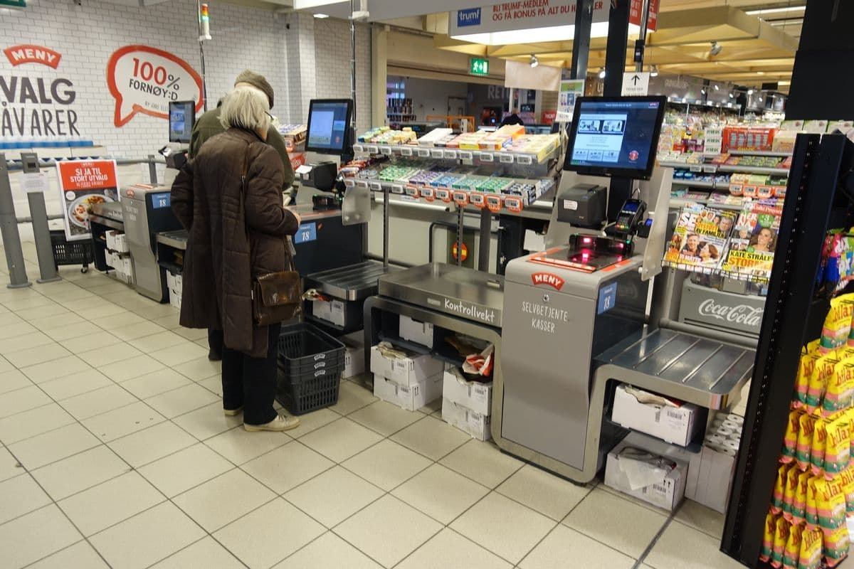 Glemmer du dette i kassa? Fire av ti går glipp av rabatt og bonus