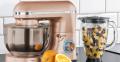GODBIT: Få champagnefarget kjøkkenmaskin i velkomstgave