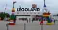 Drømmer du om å ta med familien til Legoland? I denne konkurransen kan du vinne en Legoland-tur verdt 10 000 kroner. Det hadde vært noe for deg og barna, ikke sant? Foto: Wikimedia, CC BY-SA 2.0.