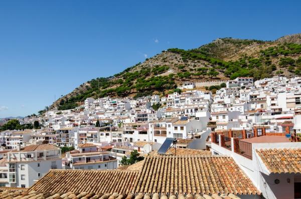 Vinn reisegavekort til en spansk storby - verdt 25 000 kroner!