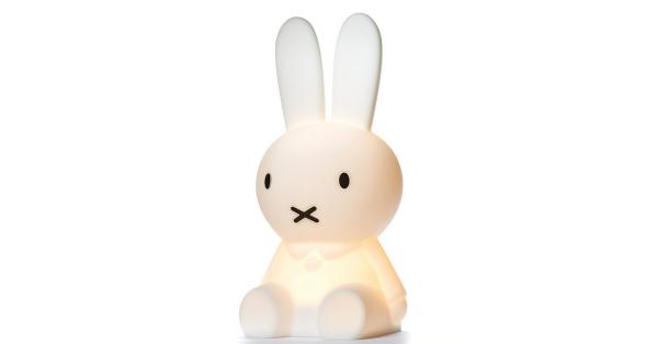 Få Miffy-lampe til barnerommet og en valgfri bok