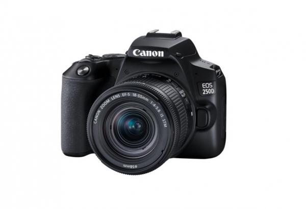 Vinn et Canon kamera med objektiv - verdi 7295 kroner